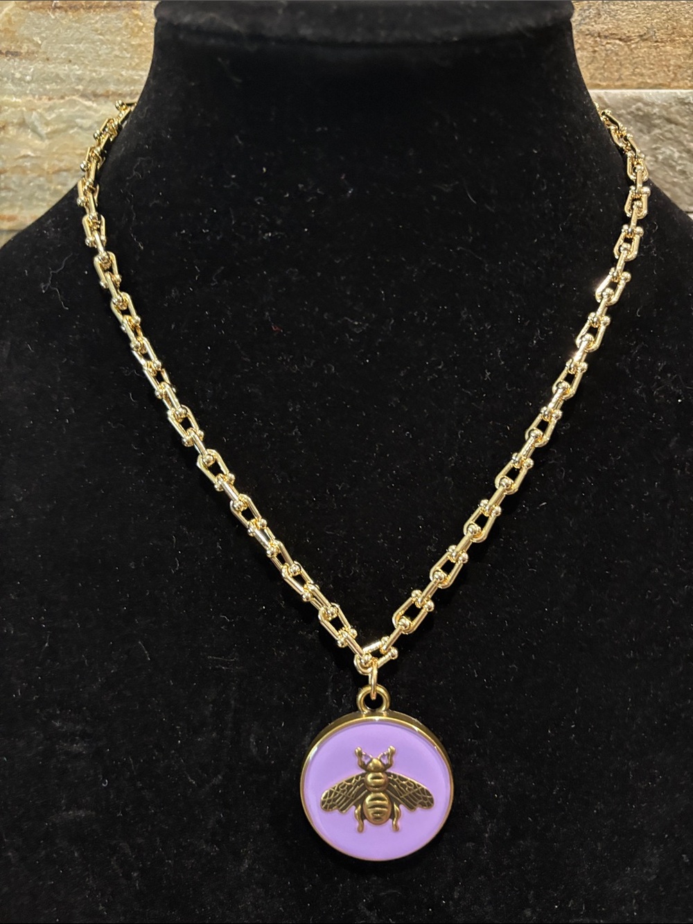 Gold Chain Necklace with Purple GG Bee Pendant